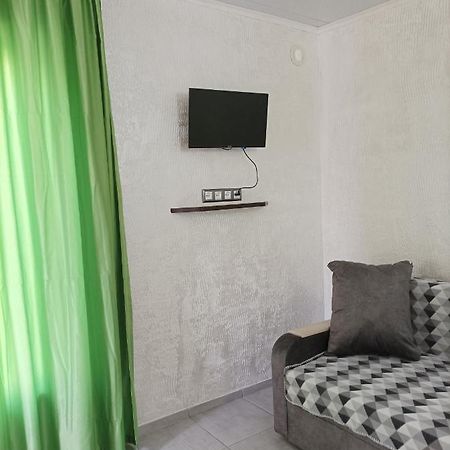 Apartamento House&House 84 Petropavlovskaya Borshchagovka Exterior foto