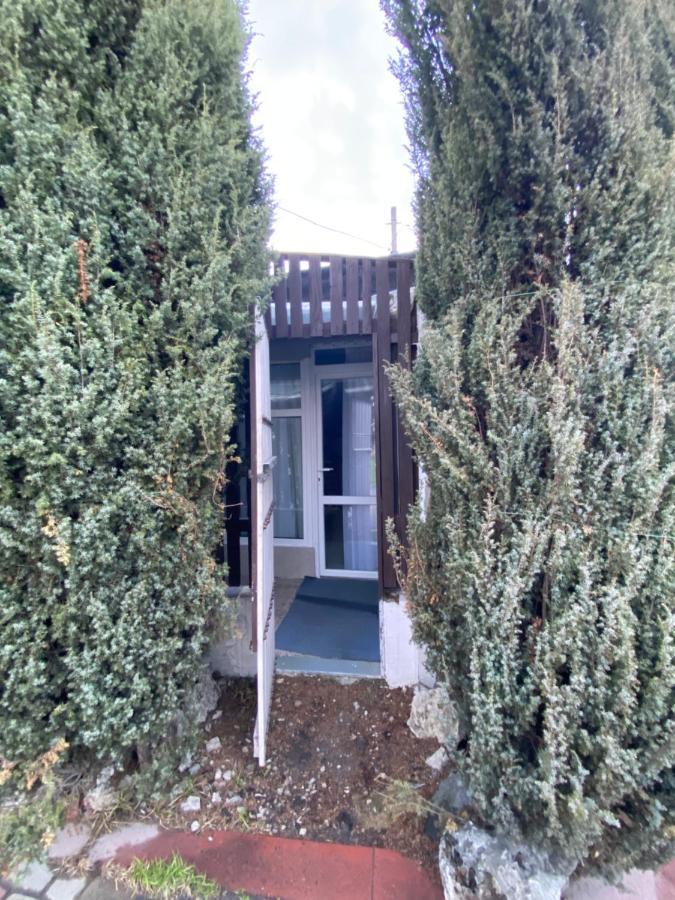 Apartamento House&House 84 Petropavlovskaya Borshchagovka Exterior foto